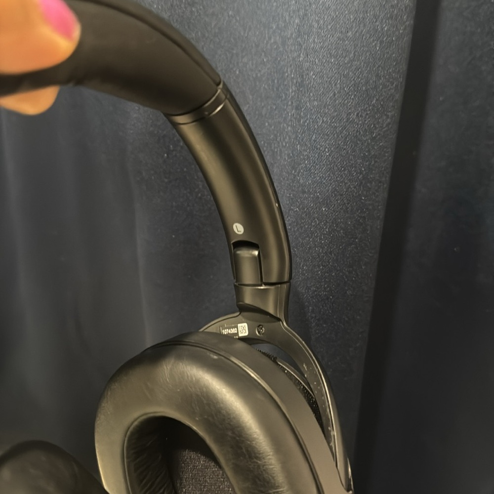 🖤Sony ULT WEAR Noise Canceling Wireless Headphones ONLY - Picture 12 of 17